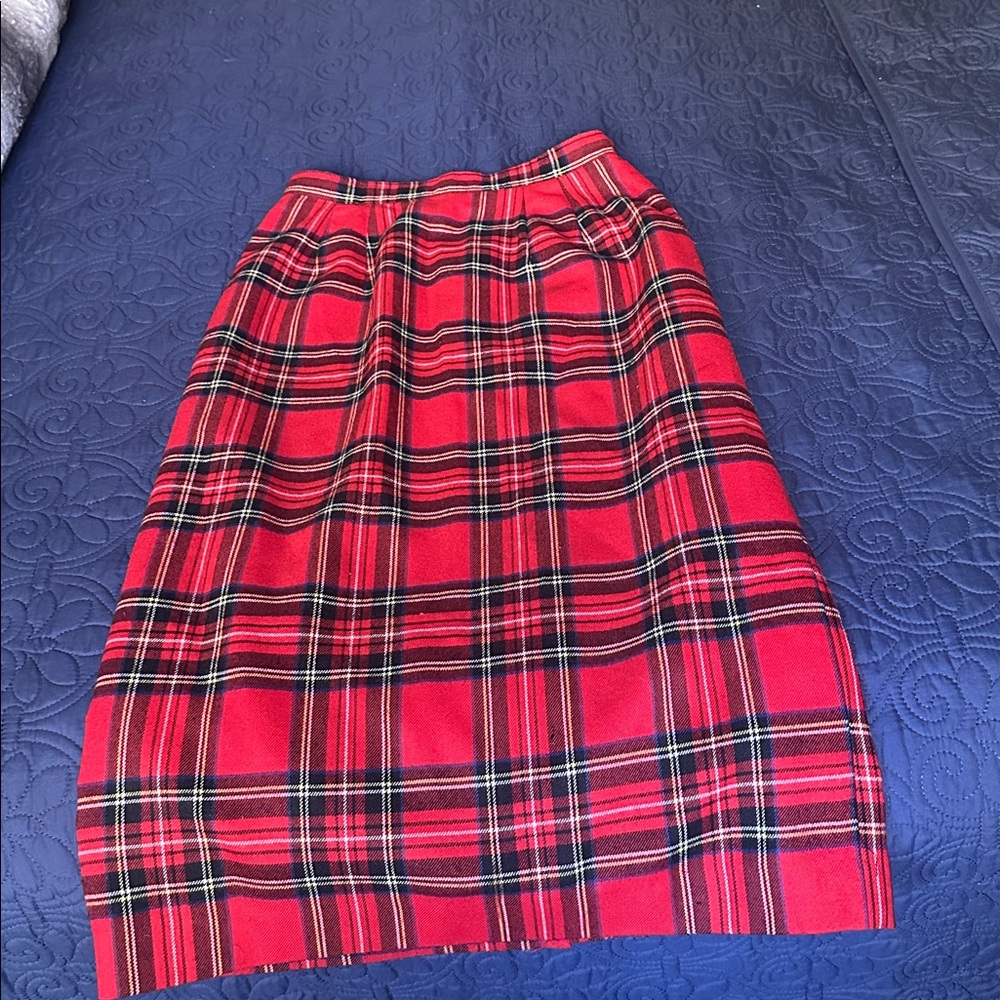 Elegant Red Plaid Pencil Skirt